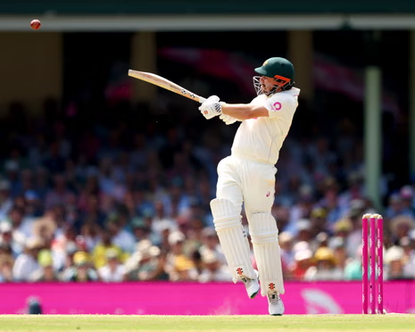 Travis Head on way to his century during the 5th Ashes Test at the SCG